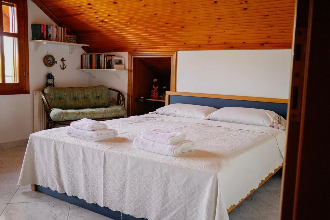 Renaissance Holidays Villa Nea Kallikrateia Екстер'єр фото