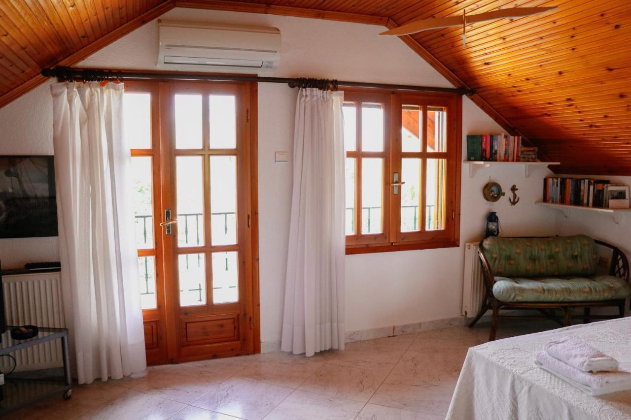 Renaissance Holidays Villa Nea Kallikrateia Екстер'єр фото
