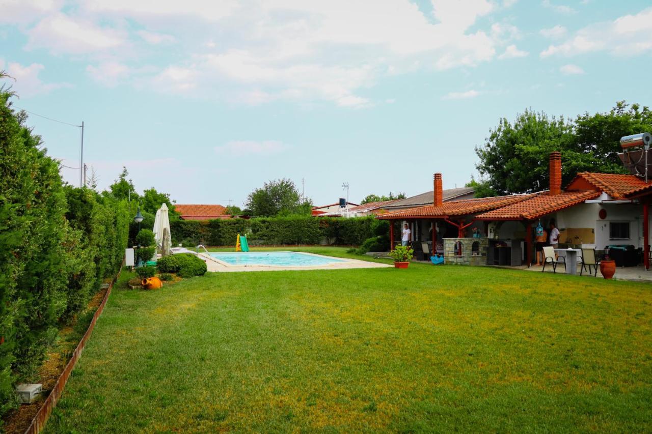 Renaissance Holidays Villa Nea Kallikrateia Екстер'єр фото