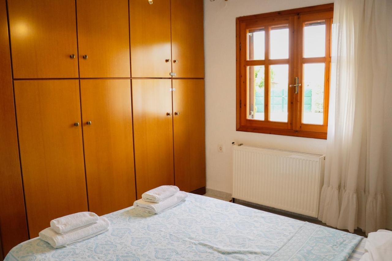 Renaissance Holidays Villa Nea Kallikrateia Екстер'єр фото