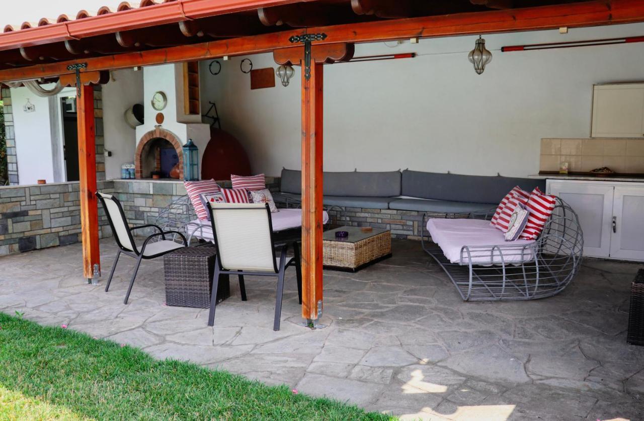 Renaissance Holidays Villa Nea Kallikrateia Екстер'єр фото