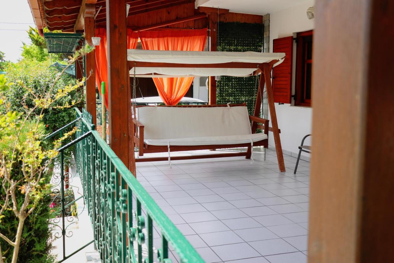 Renaissance Holidays Villa Nea Kallikrateia Екстер'єр фото