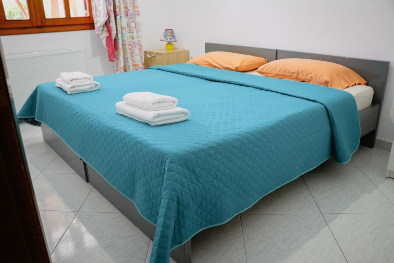 Renaissance Holidays Villa Nea Kallikrateia Екстер'єр фото